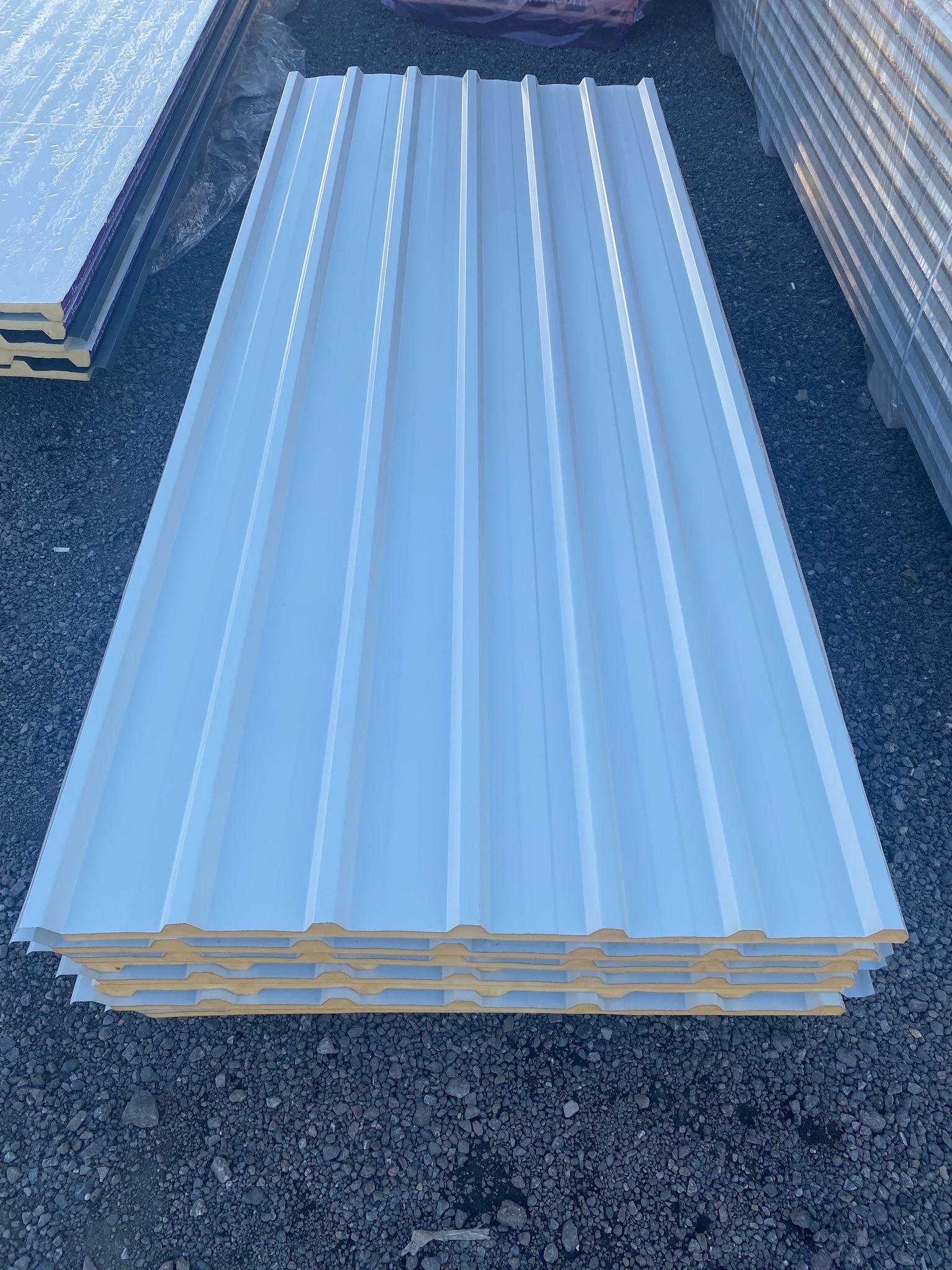 2 cm İzolasyonlu Çatı Panelleri